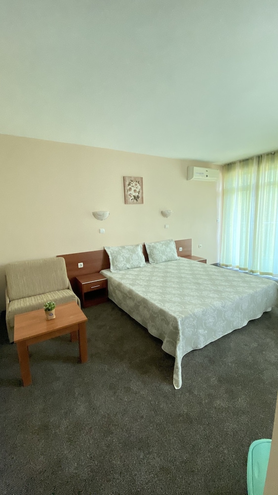 Hotel L&B Sunny Beach 29/50