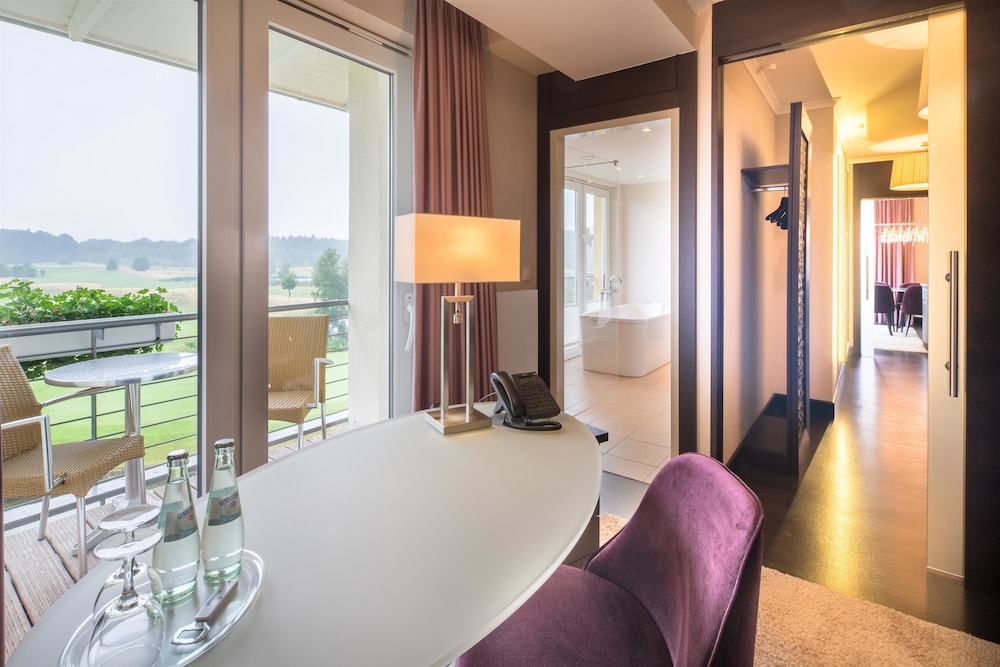 Best Western Premier Castanea Resort Hotel 20/48