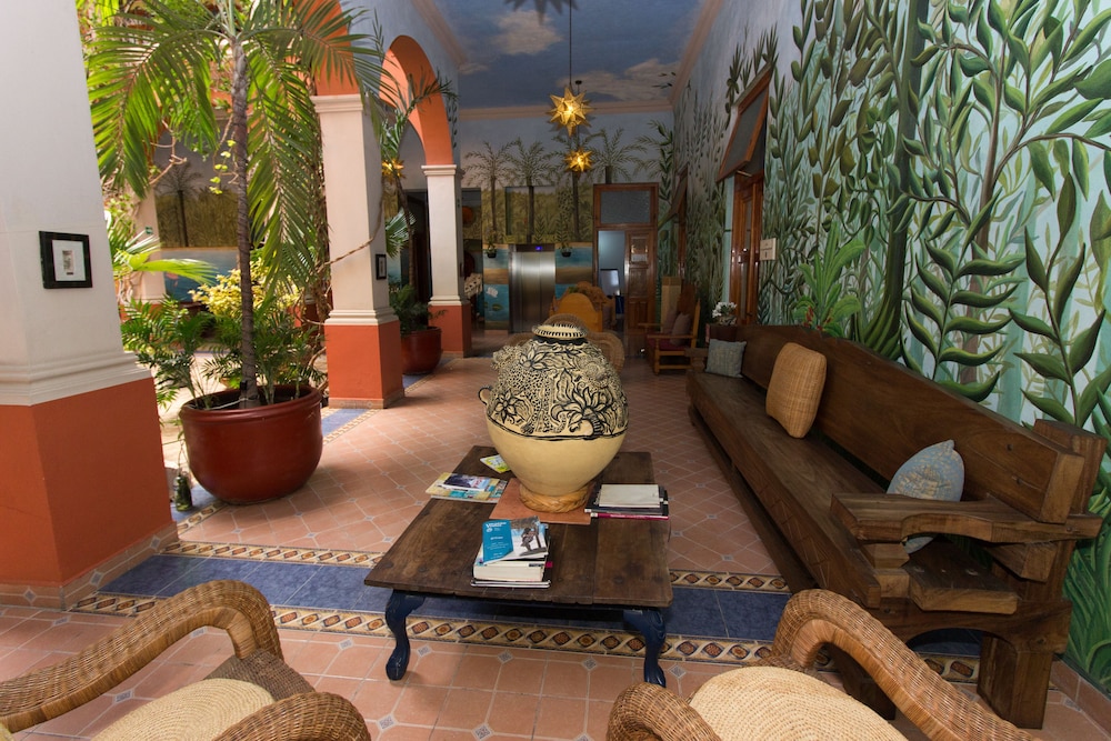 Hotel Casa San Angel 44/68