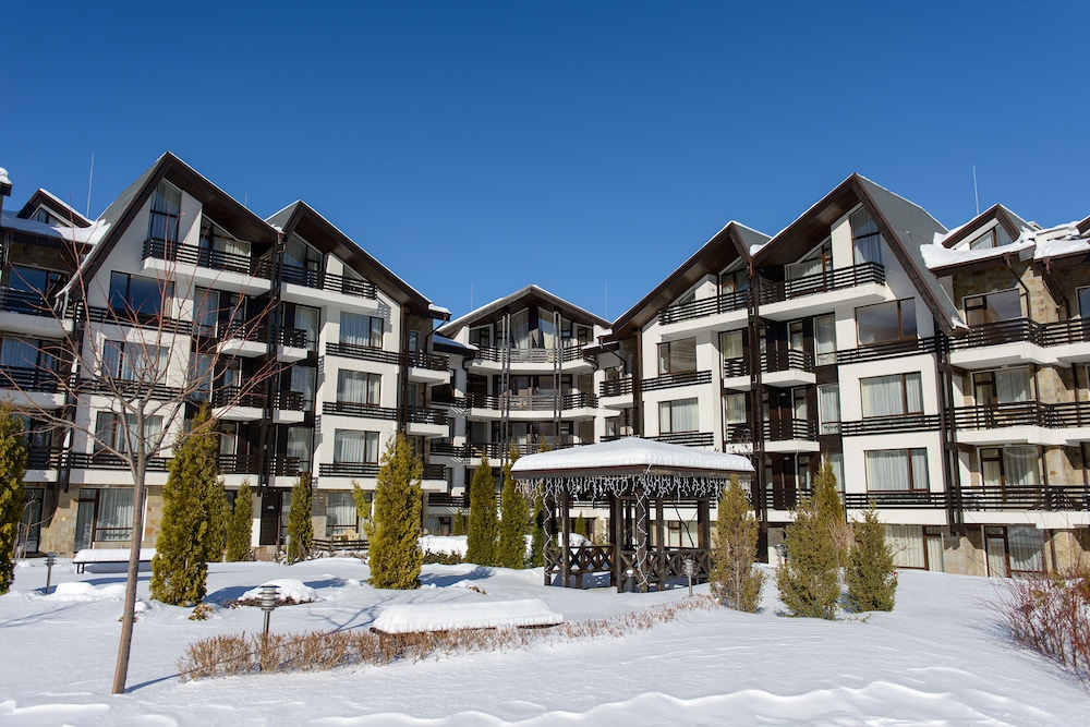 Aspen Golf And Ski Resort 2/22