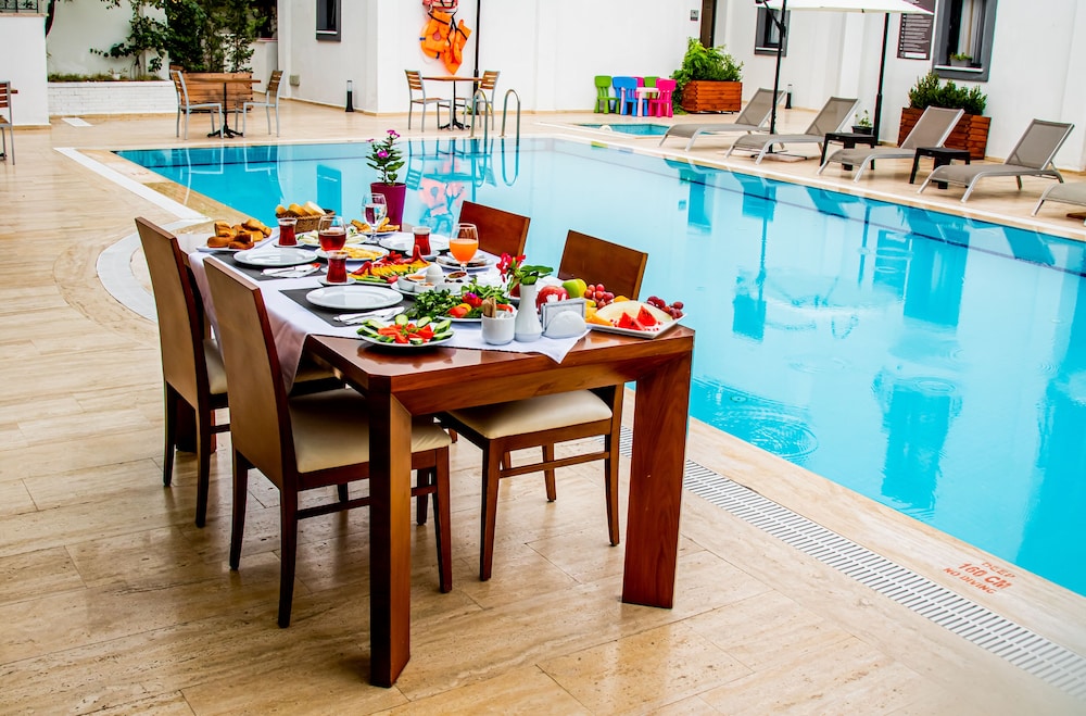 Modern Life Bodrum Otel 30/50
