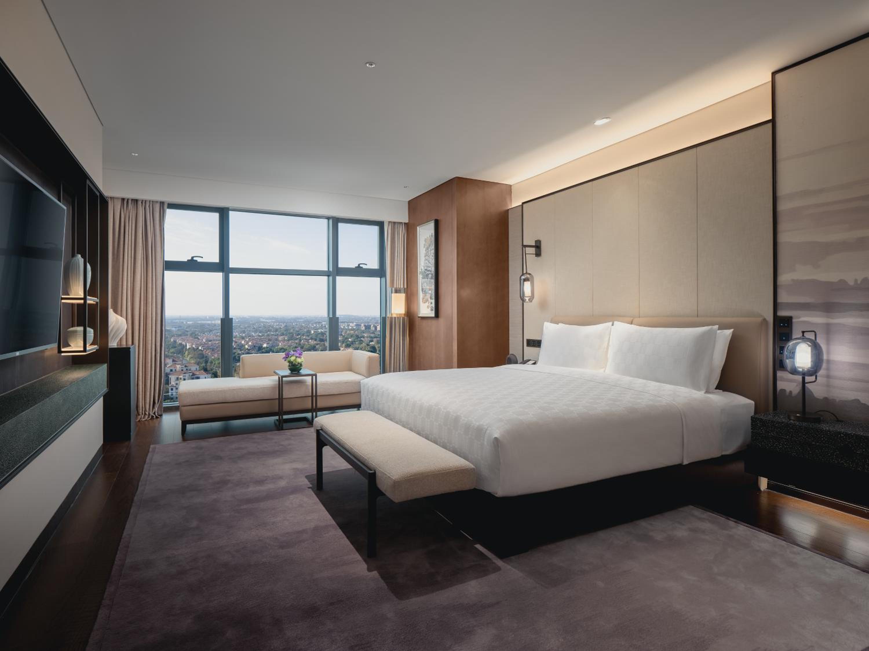 1 Bedroom, Suite, Dining Area