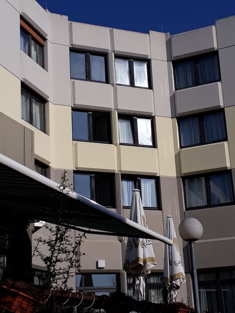 Vienna House Easy by Wyndham Frankfurt Airport 2/60