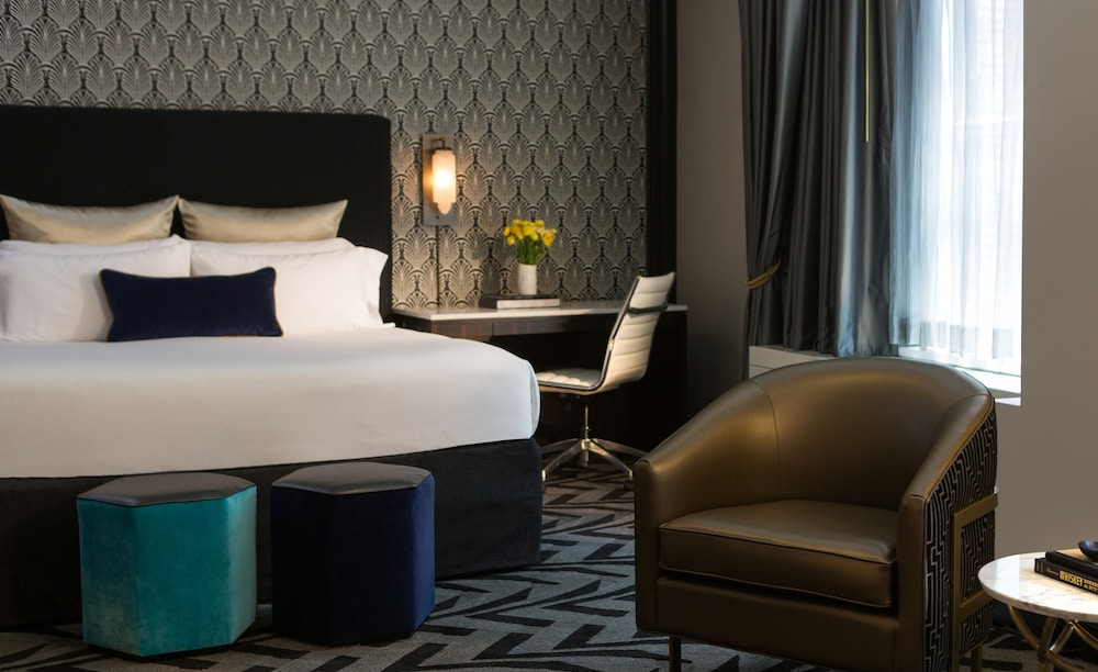 The Allegro Royal Sonesta Hotel Chicago Loop 22/64