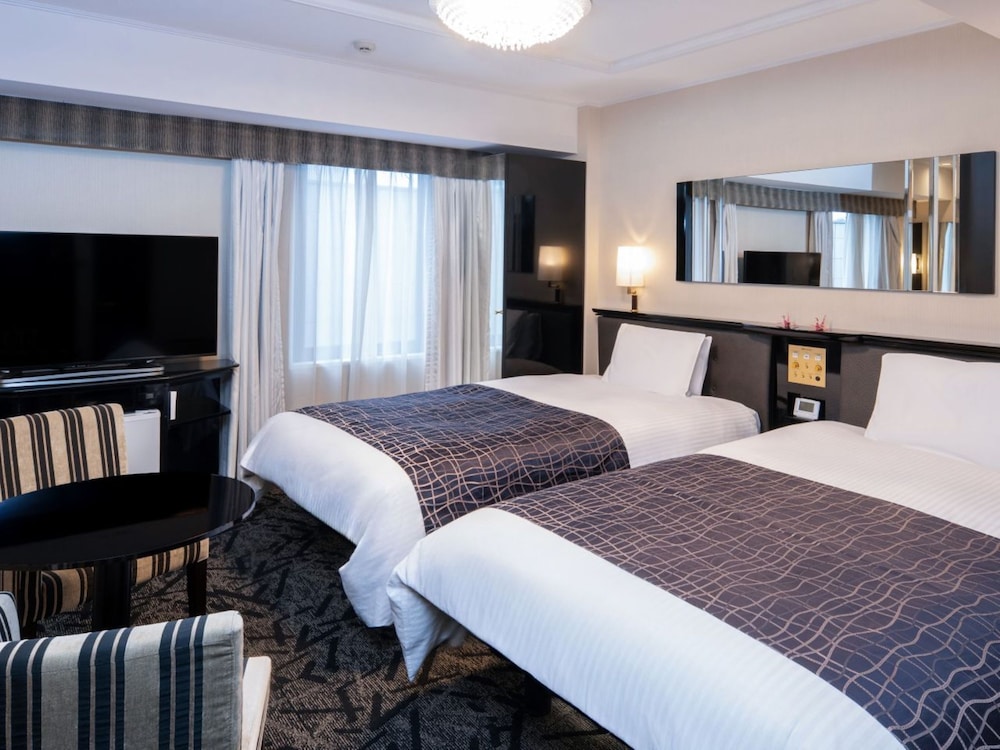 DELUXE, DOUBLE BED