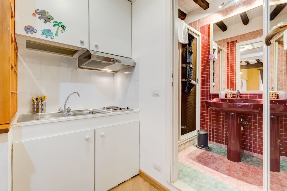Trastevere Suite-Mattonato 24/26
