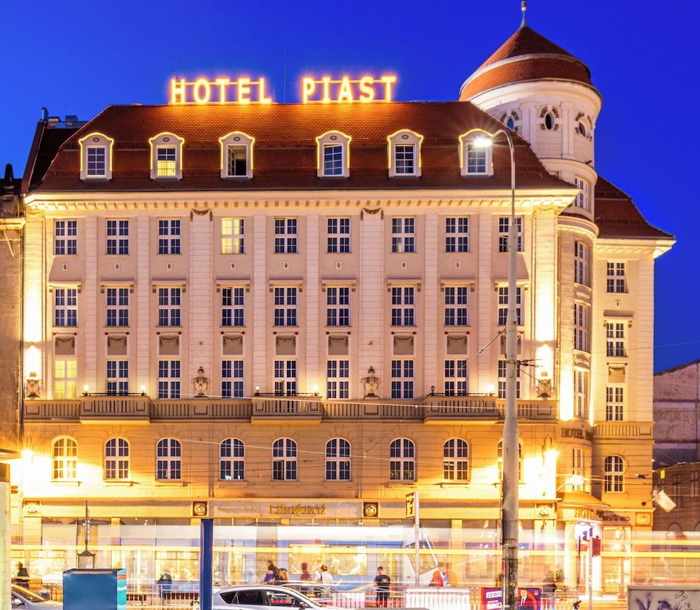 Hotel Piast 1/50