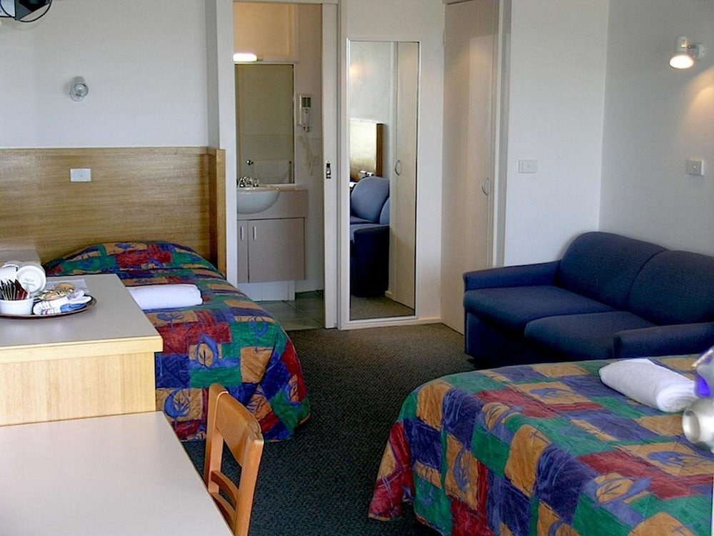 A Great Ocean View Motel 14/27