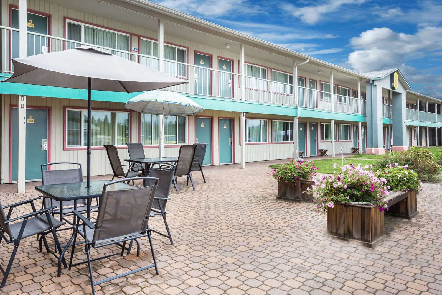 Park Inn by Radisson, Quesnel 11/13