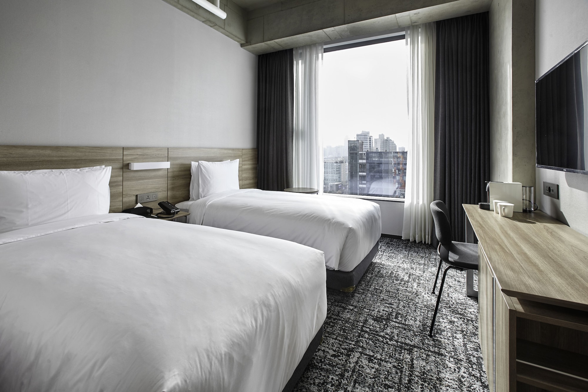 JUNIOR SUITE, FAMILY, TWIN BEDS