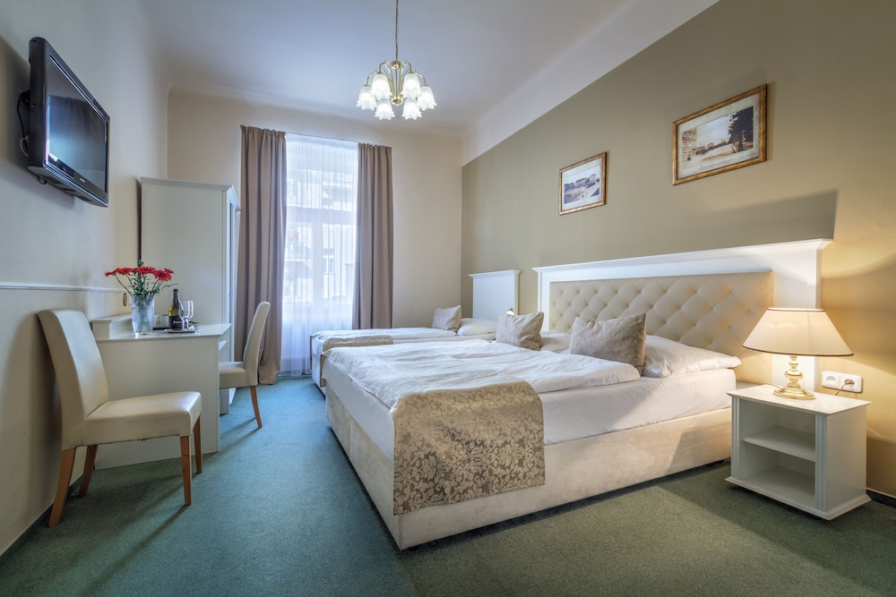 Taurus Hotel Prague 14/65