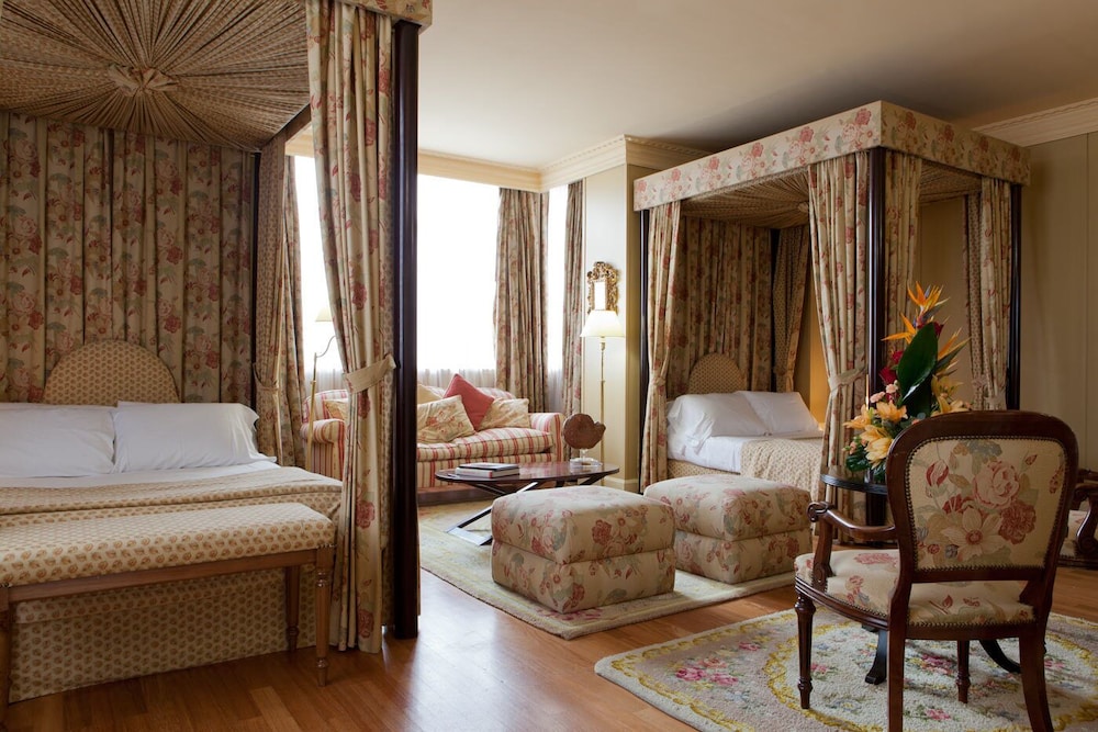 Hotel Saray 23/46
