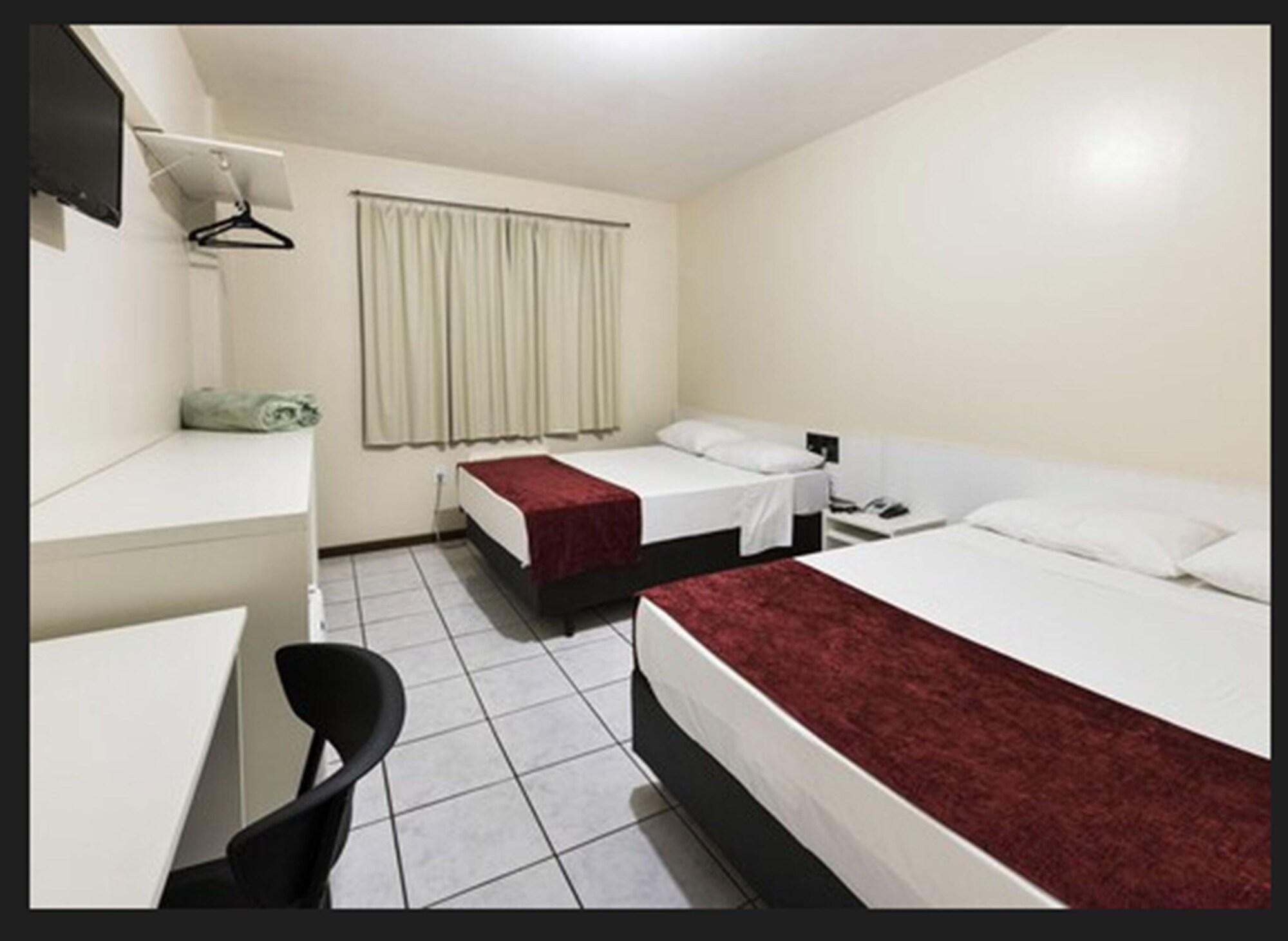 Hotel Gênova 11/51