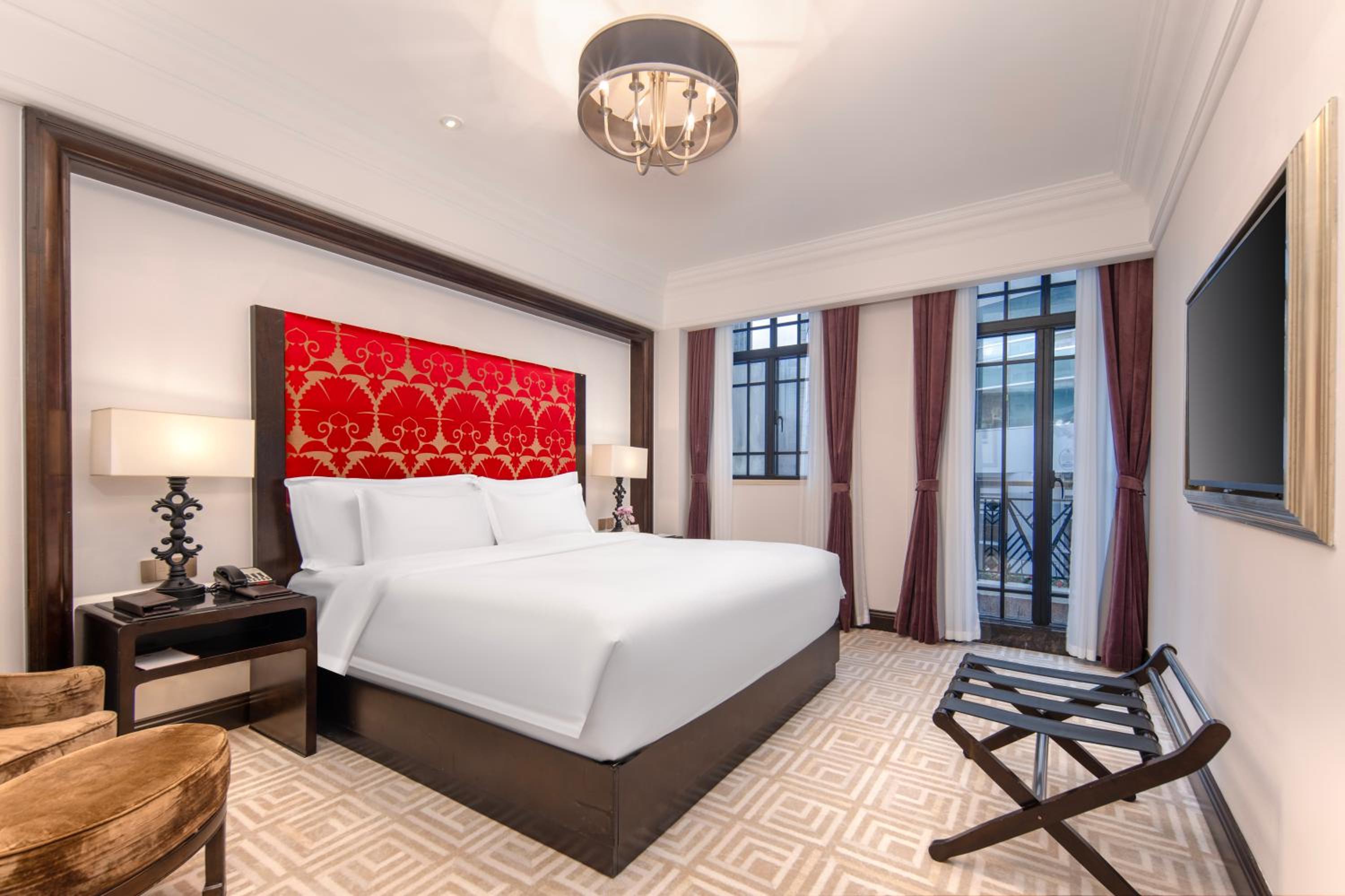 King Bed, Pearl Tower View, Balcony