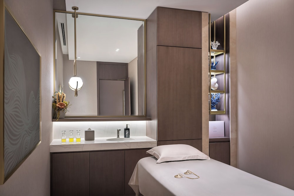 Address Beach Resort Bahrain 47/48