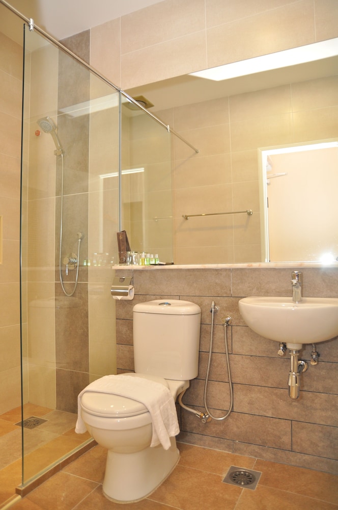 Art Cottage Boutique Hotel 60/64