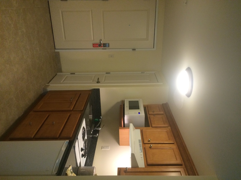 White River Inn and Suites 54/63