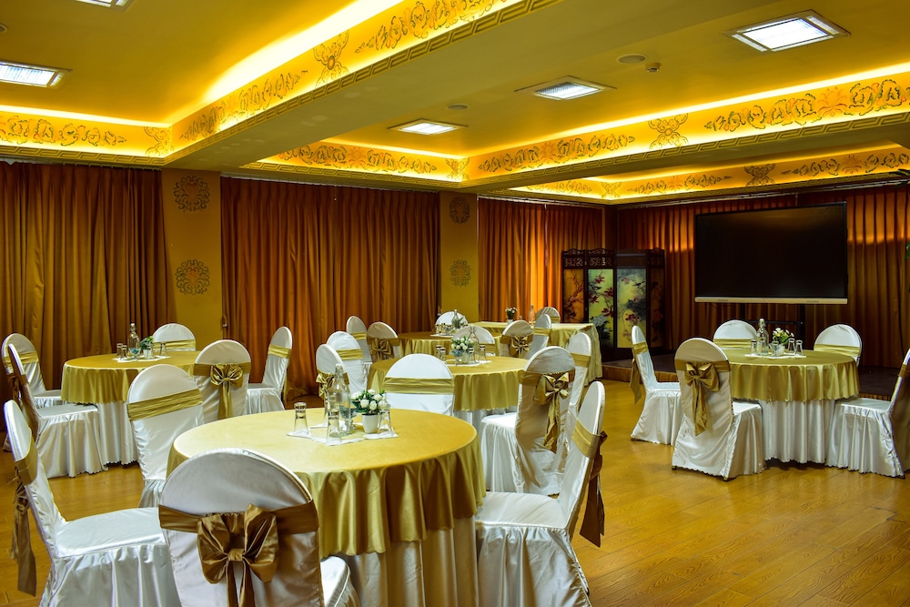 Namseling Boutique Hotel 48/50