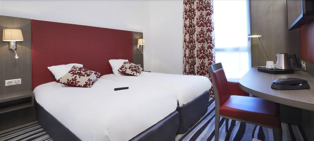 Hotel Kyriad Saint Quentin En Yvelines - Montigny 20/58