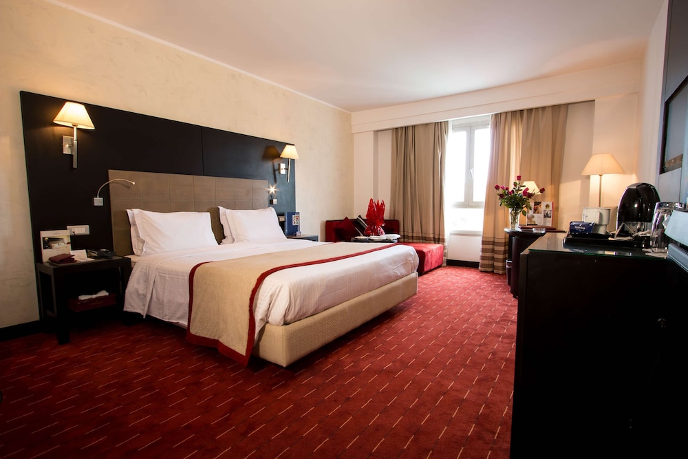 Golden Tulip el Mechtel 22/74