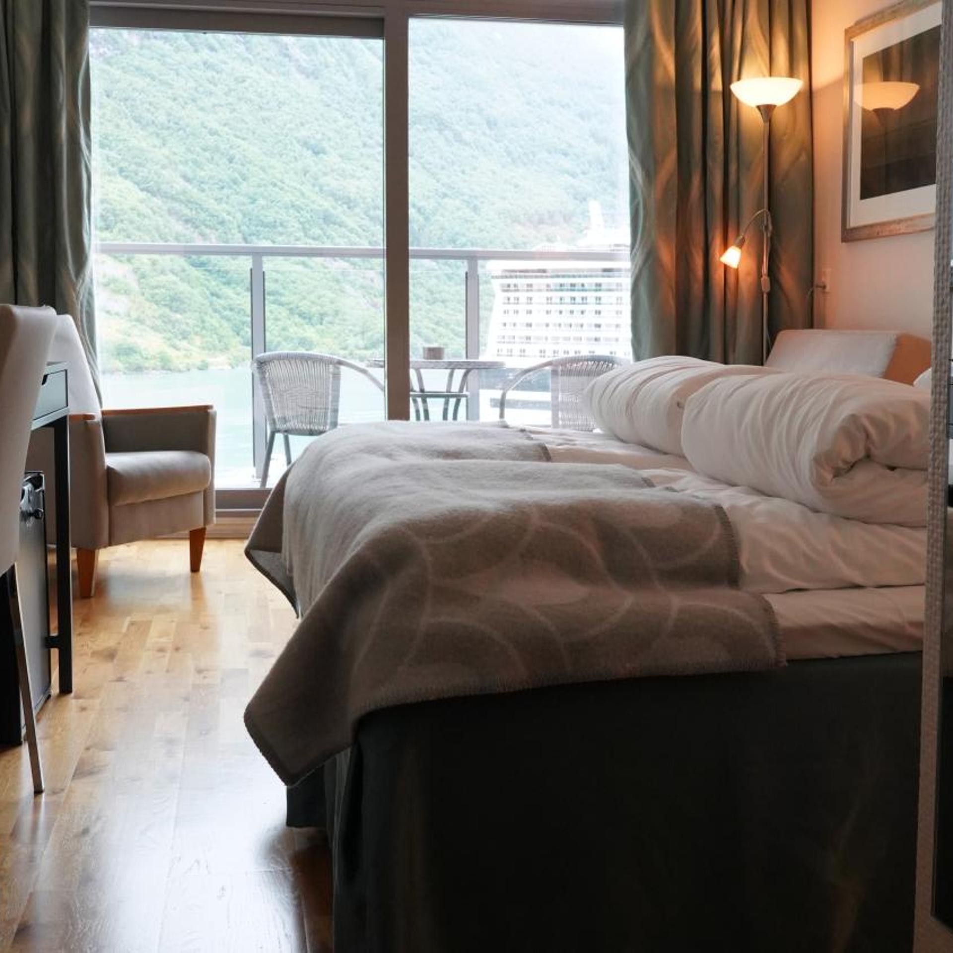Superior, Twin Beds, Fjord View، Havila Hotel Geiranger 7/10