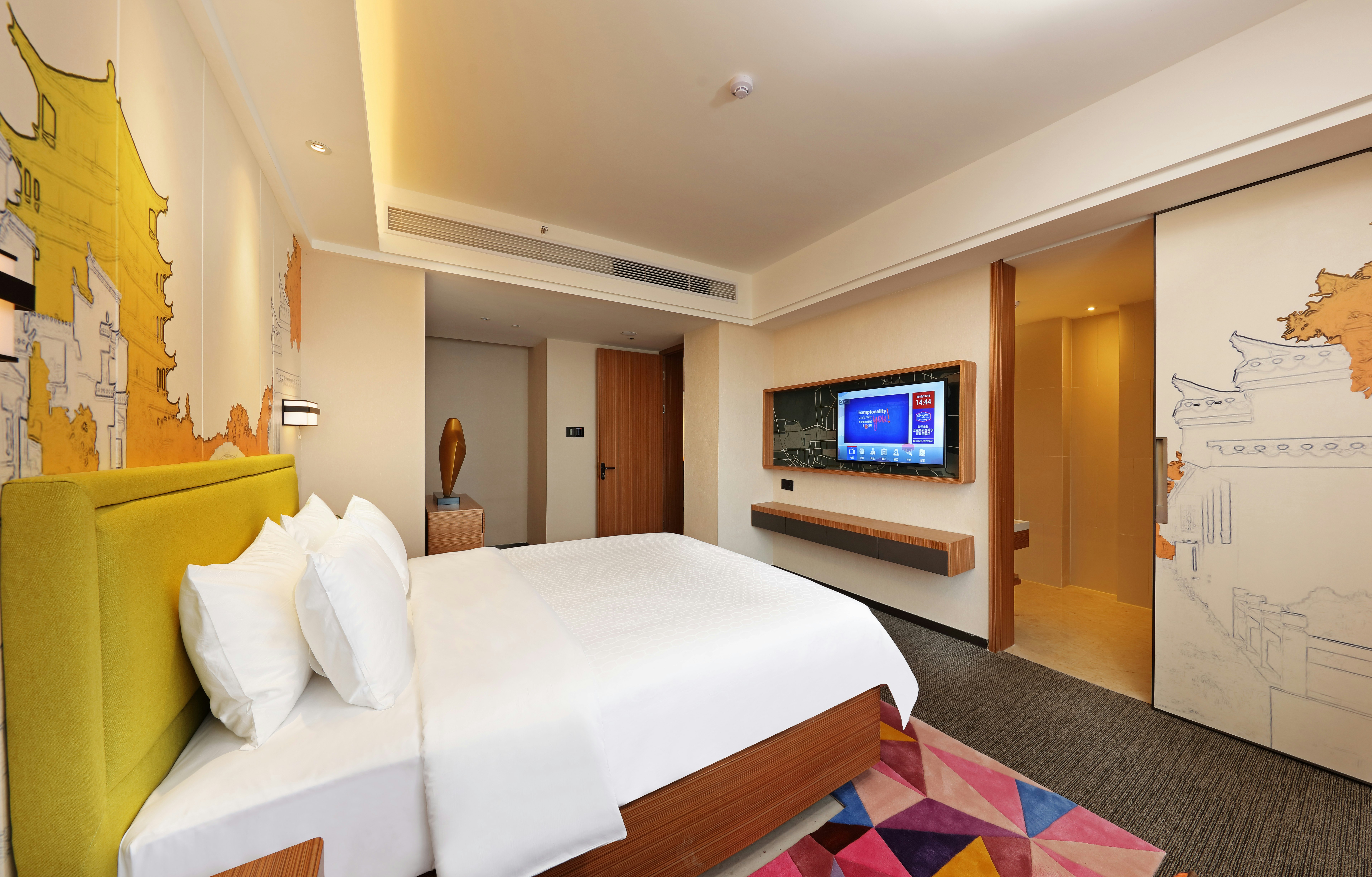 Hampton Inn Yangzhou 2/3