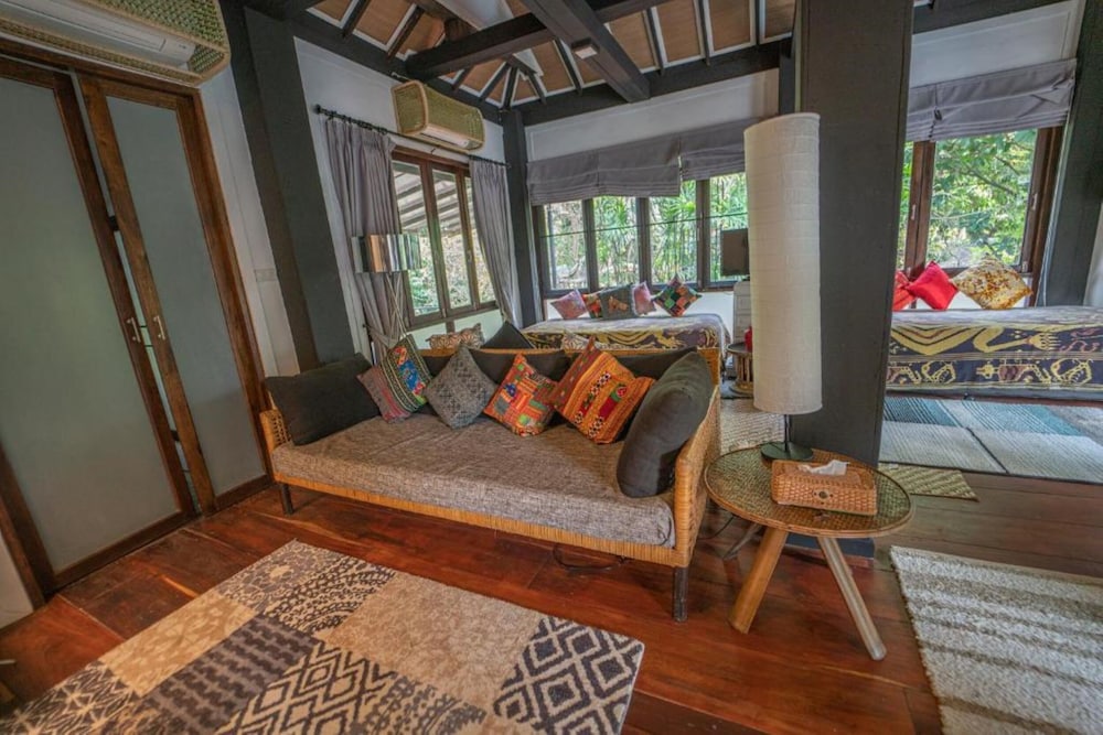 Baan Suan Residence 58/79
