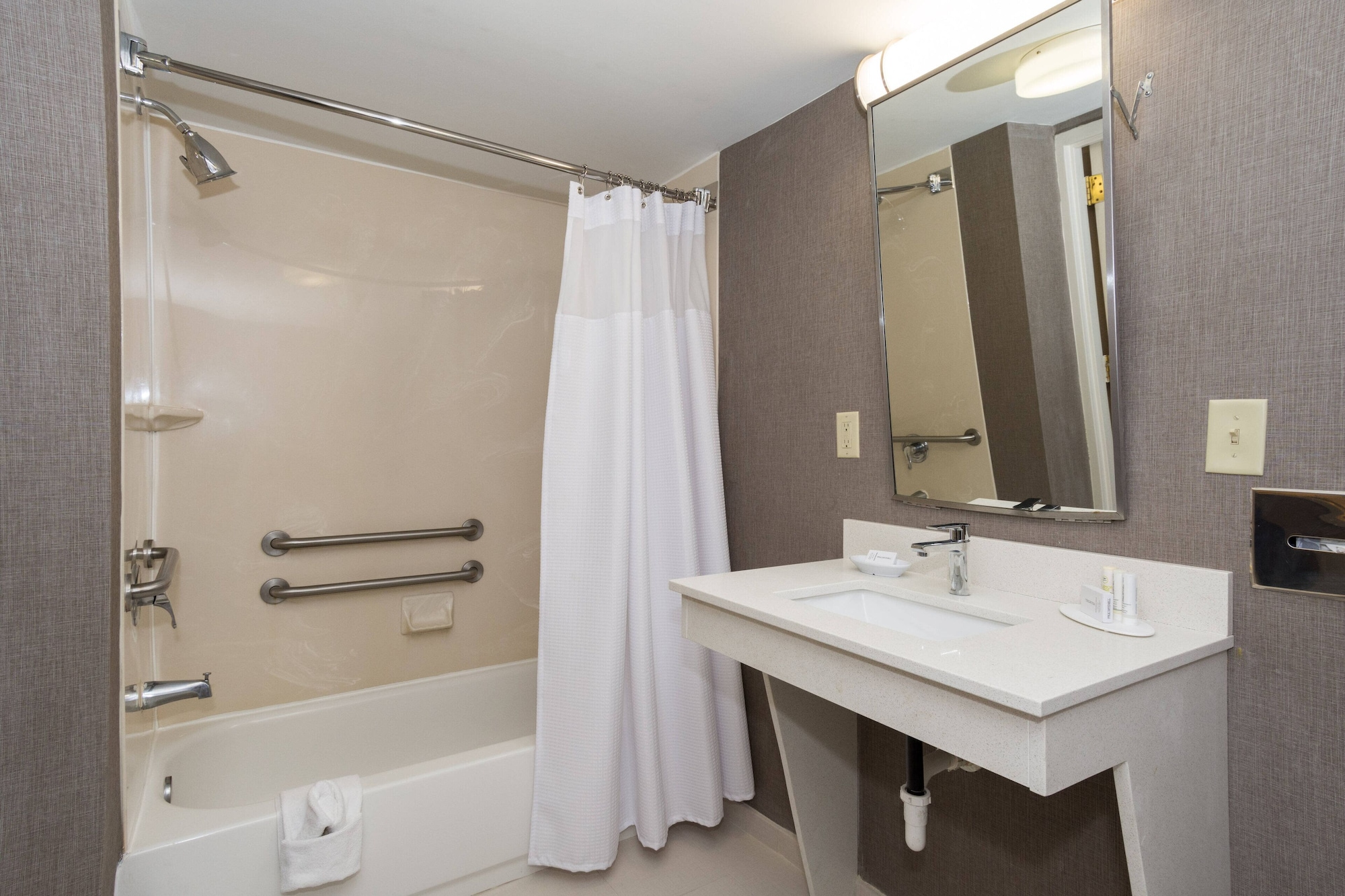 Studio, Suite, King Bed, SpringHill Suites by Marriott Charlotte Concord Mills Spdwy 2/3