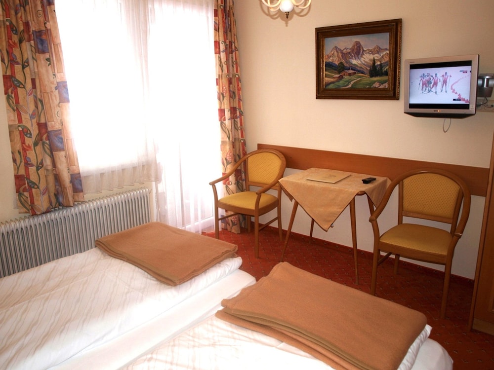 Hotel Alpenblick 61/79