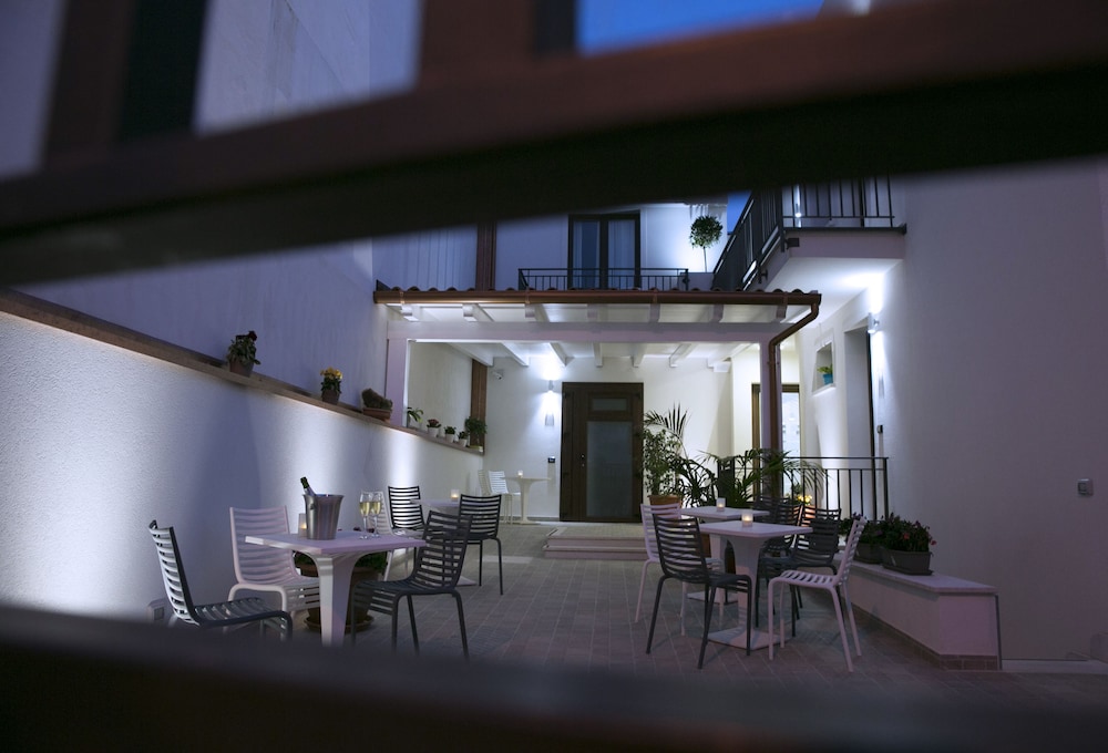Perla Gaia Hotel 39/49