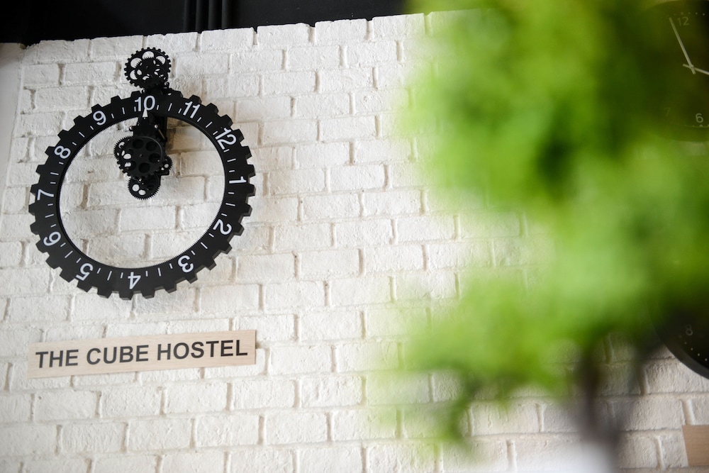 The Cube Hostel 3/56