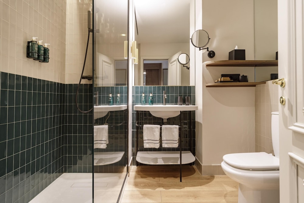 Melia Milano Hotel 69/70