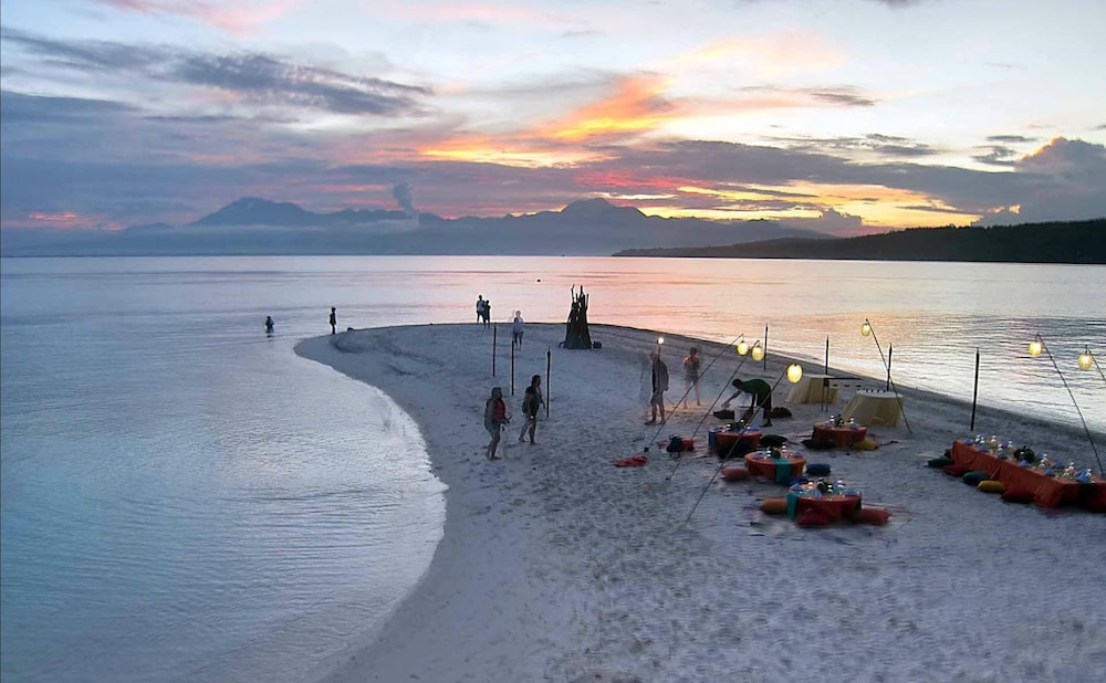 Bluewater Sumilon Island Resort 35/50
