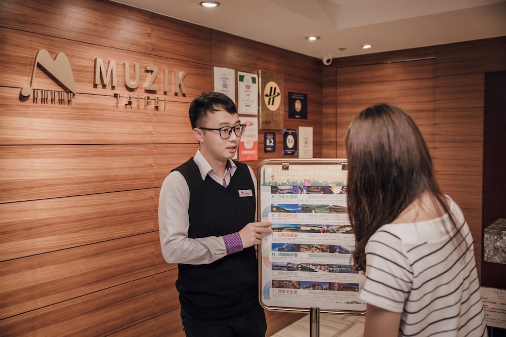 Muzik Hotel Ximen Station Branch 5/66