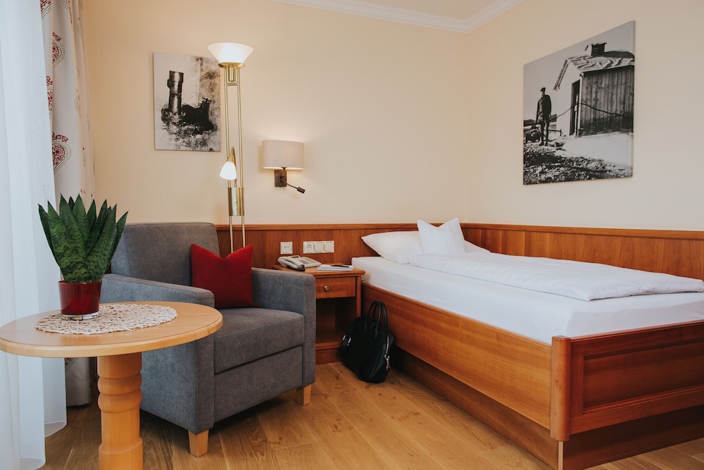 Classic, Single, Single Bed