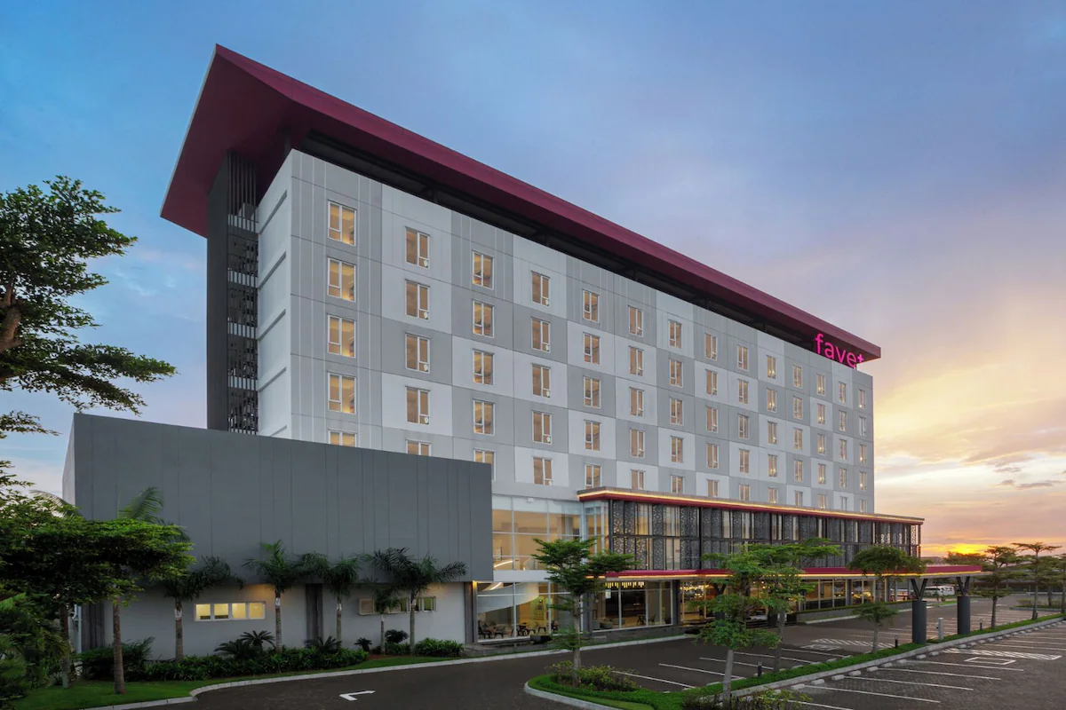 fave plus hotel Pamanukan in Pamanukan