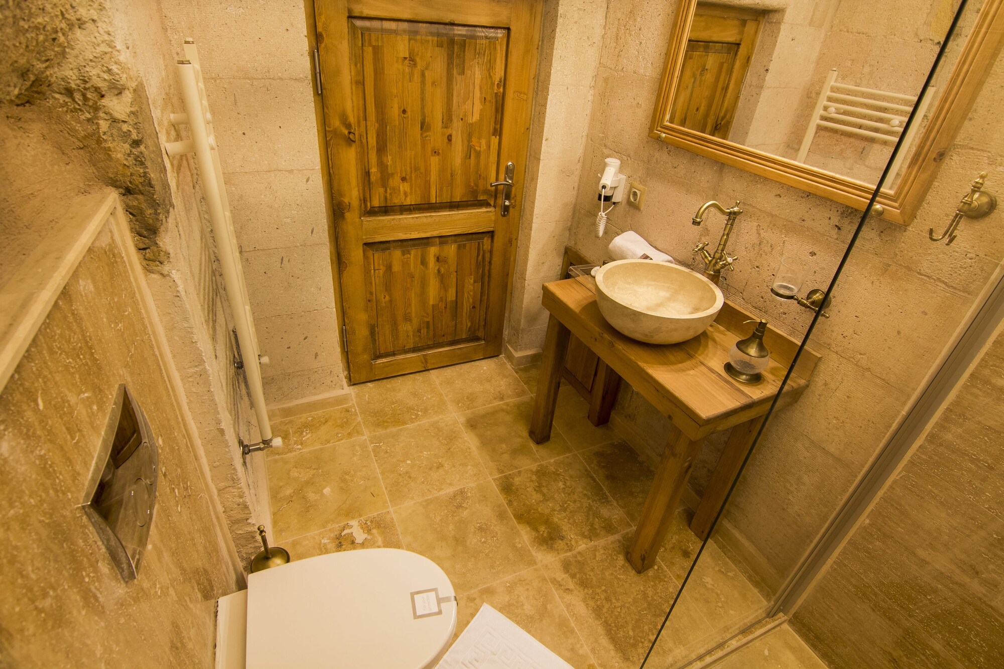 غرفة بانورامية قياسية بسرير كوين، Caldera Hotel 10/10