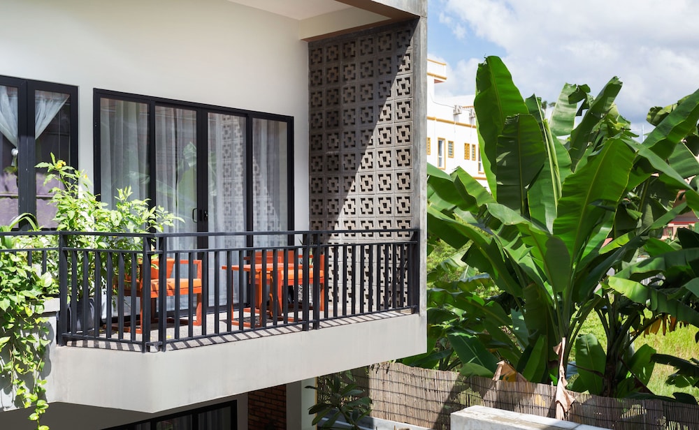 SK Residence 4/63