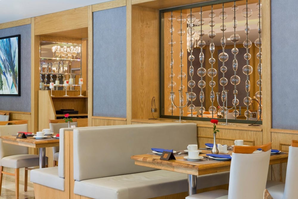 Plus Hotel Setif 39/42