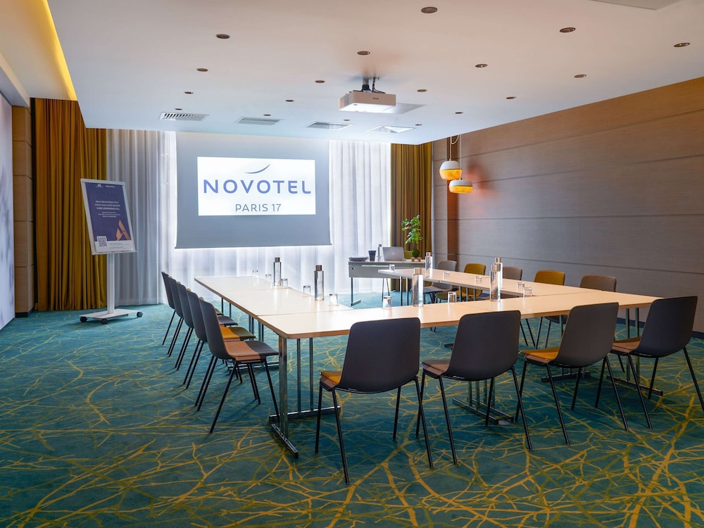 Novotel Paris 17 41/49