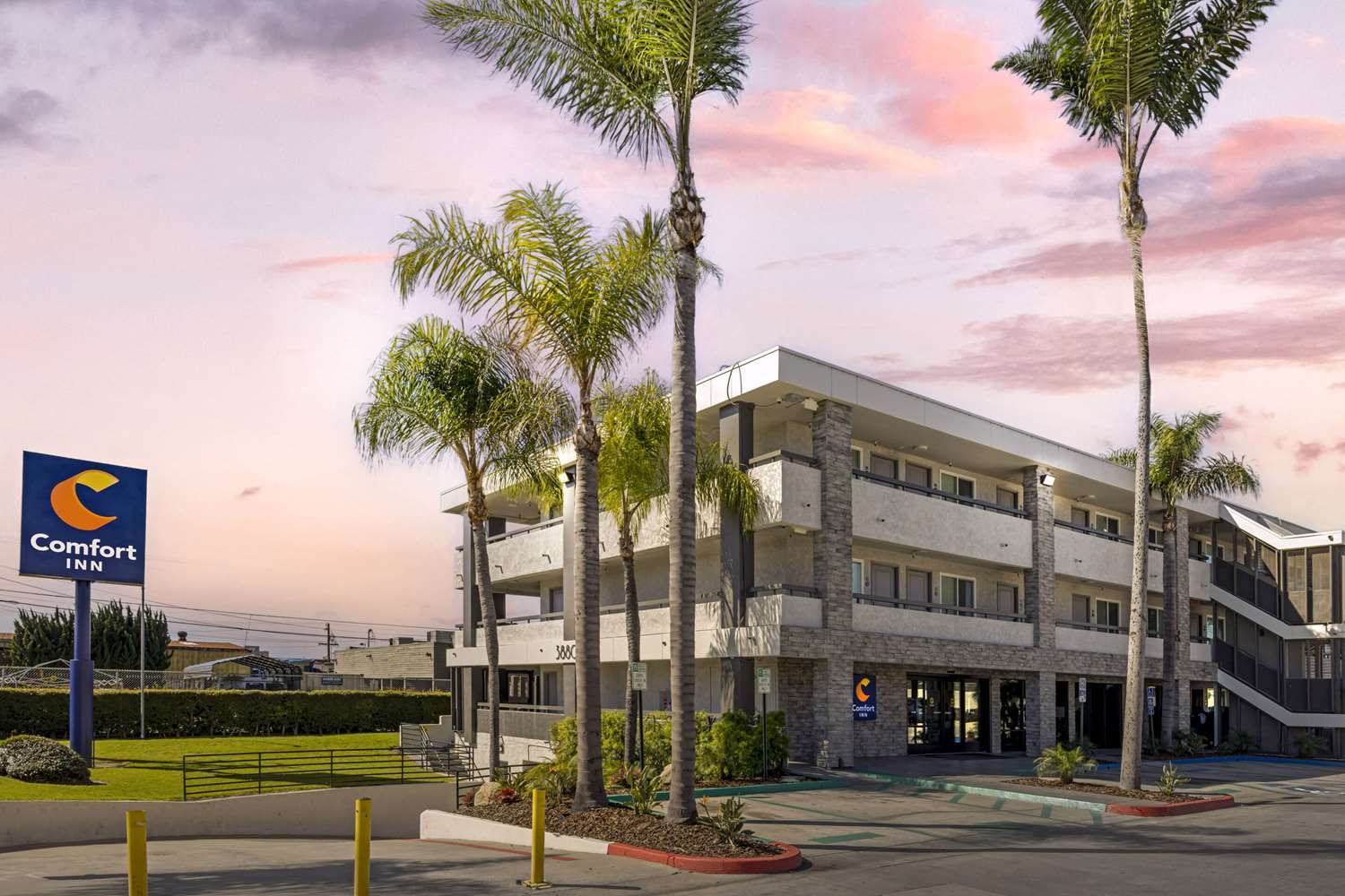 Comfort Inn San Diego - SeaWorld Area 20/20
