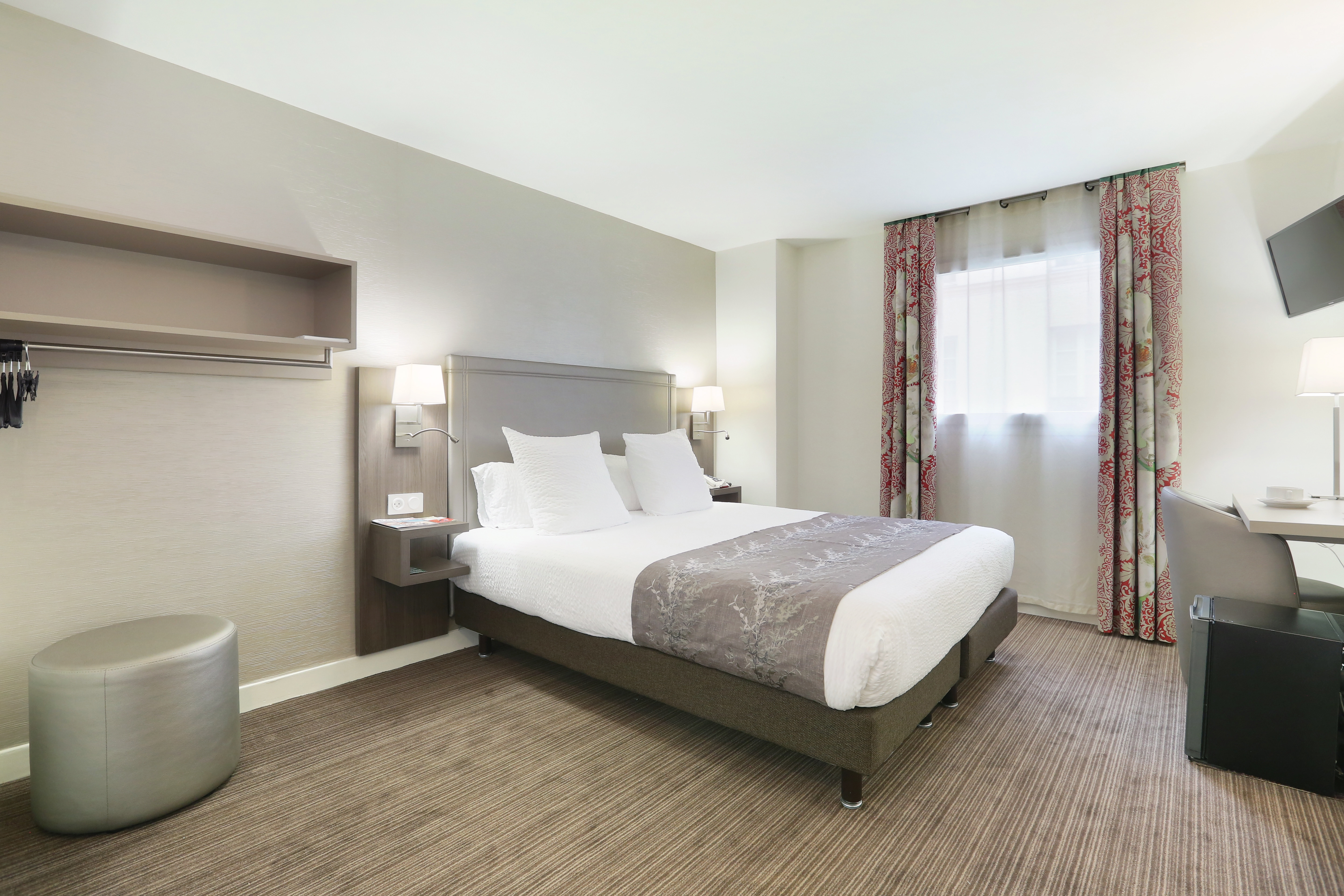غرفة قياسية بسرير مزدوج أو سريرين منفصلين، Beaugrenelle Tour Eiffel Hotel 9/10