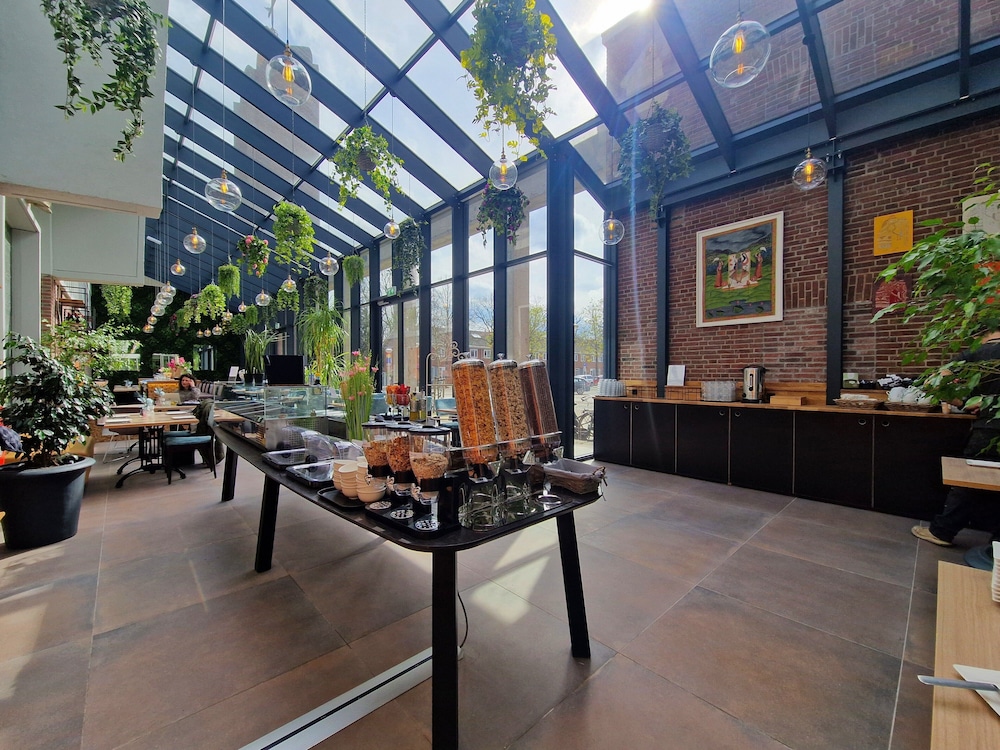 Chasse Residency Hotel 38/46