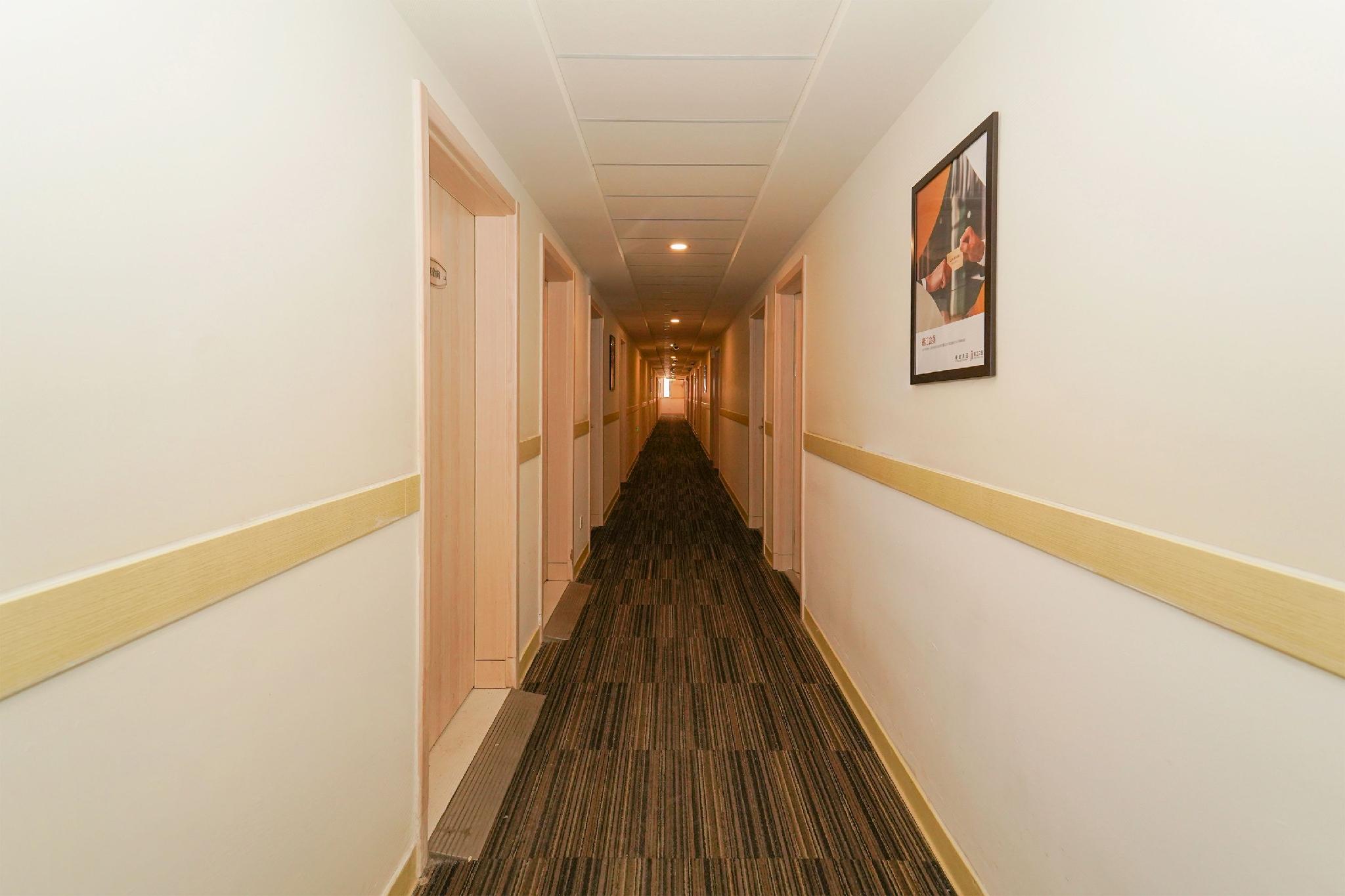 Jinjiang Inn (Shanghai Zhangjiang Financial Information Park Caolu Station) 20/28