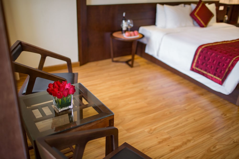 Freesia Hotel 22/72