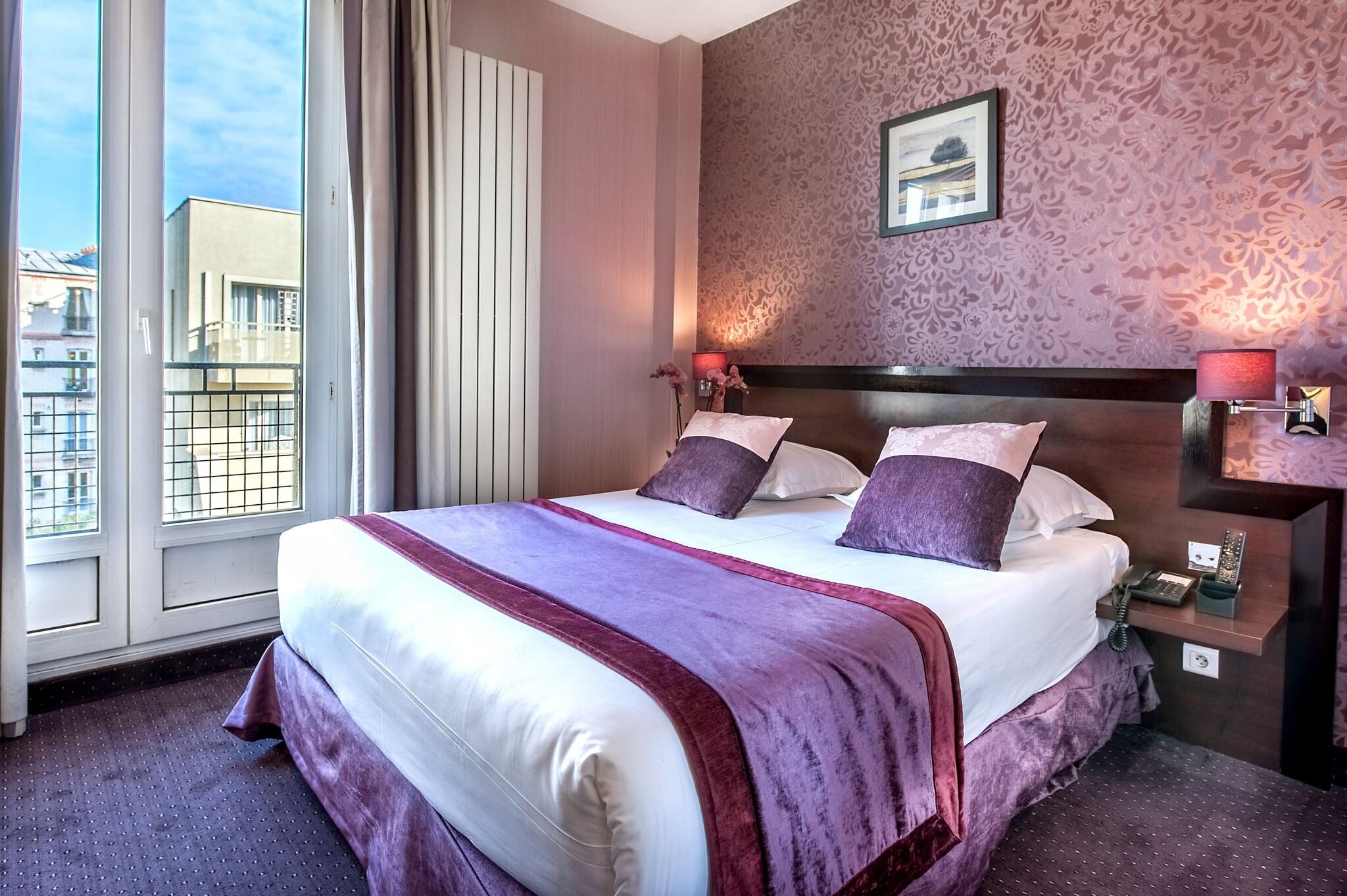 Standard, Double Bed