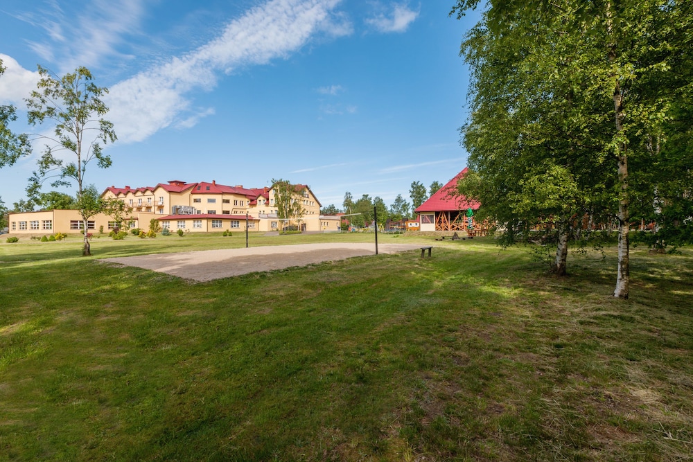 Bursztyn Medical Spa & Wellness 71/74