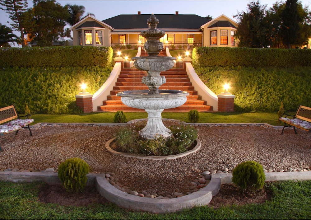La Plume Boutique Guest House 44/50