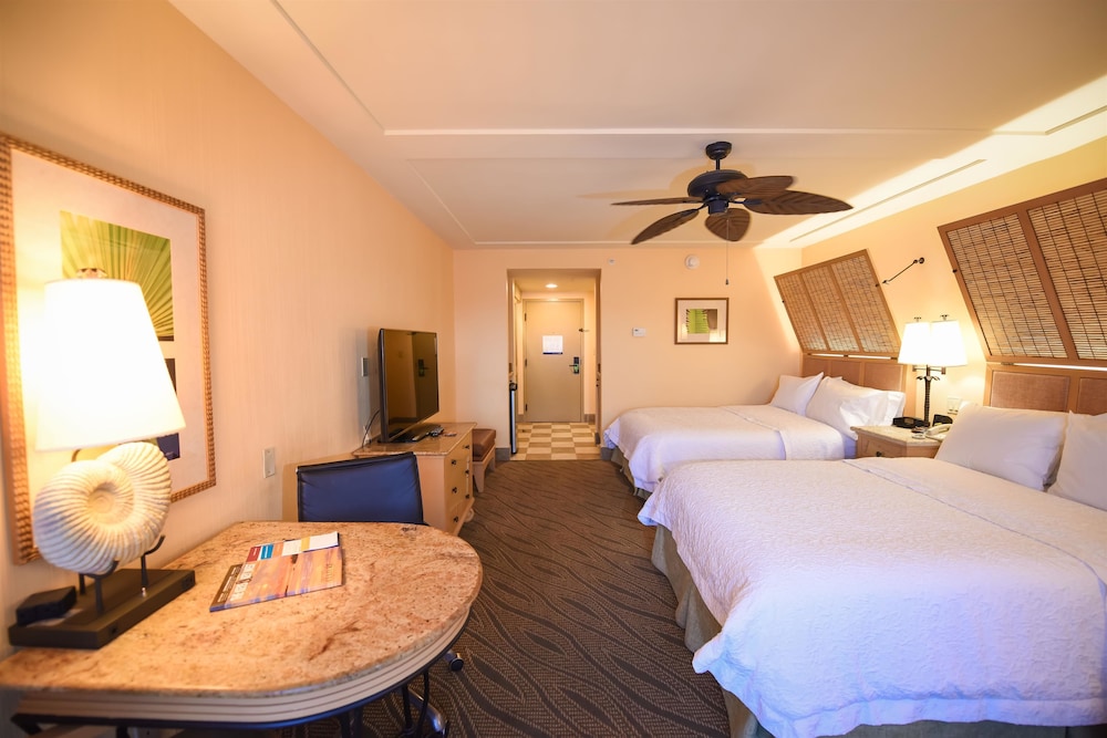 Hampton Inn Key Largo 24/67