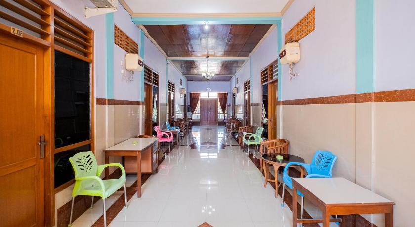 RedDoorz Syariah near Alun Alun Bojonegoro 20/29